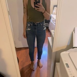 AE STRETCH Mom Jean (25) EXTRA SHORT